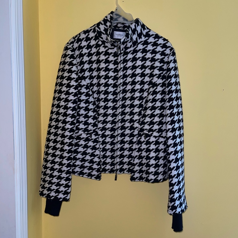 Short Jacket - image 1